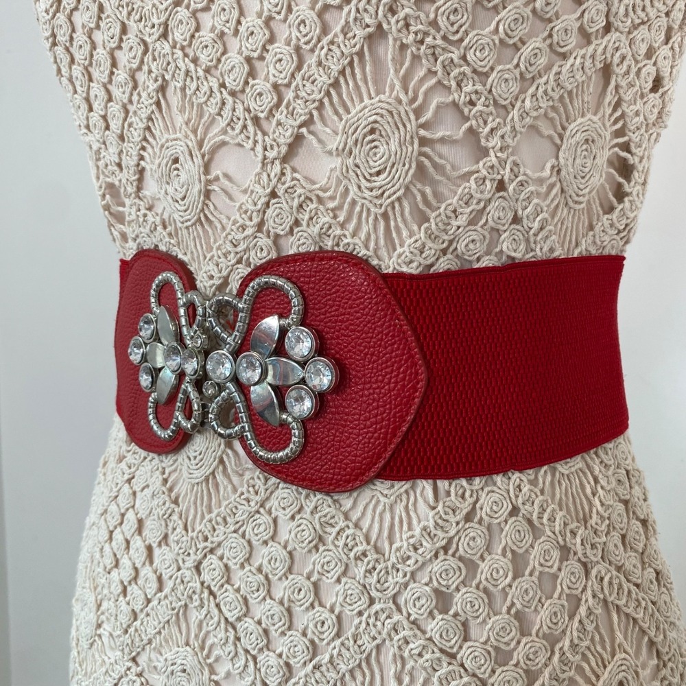 Vintage Statement Red Cowgirl Belt Rhinestone Bling Size M Wide Elastic Boho - Picture 3 of 10